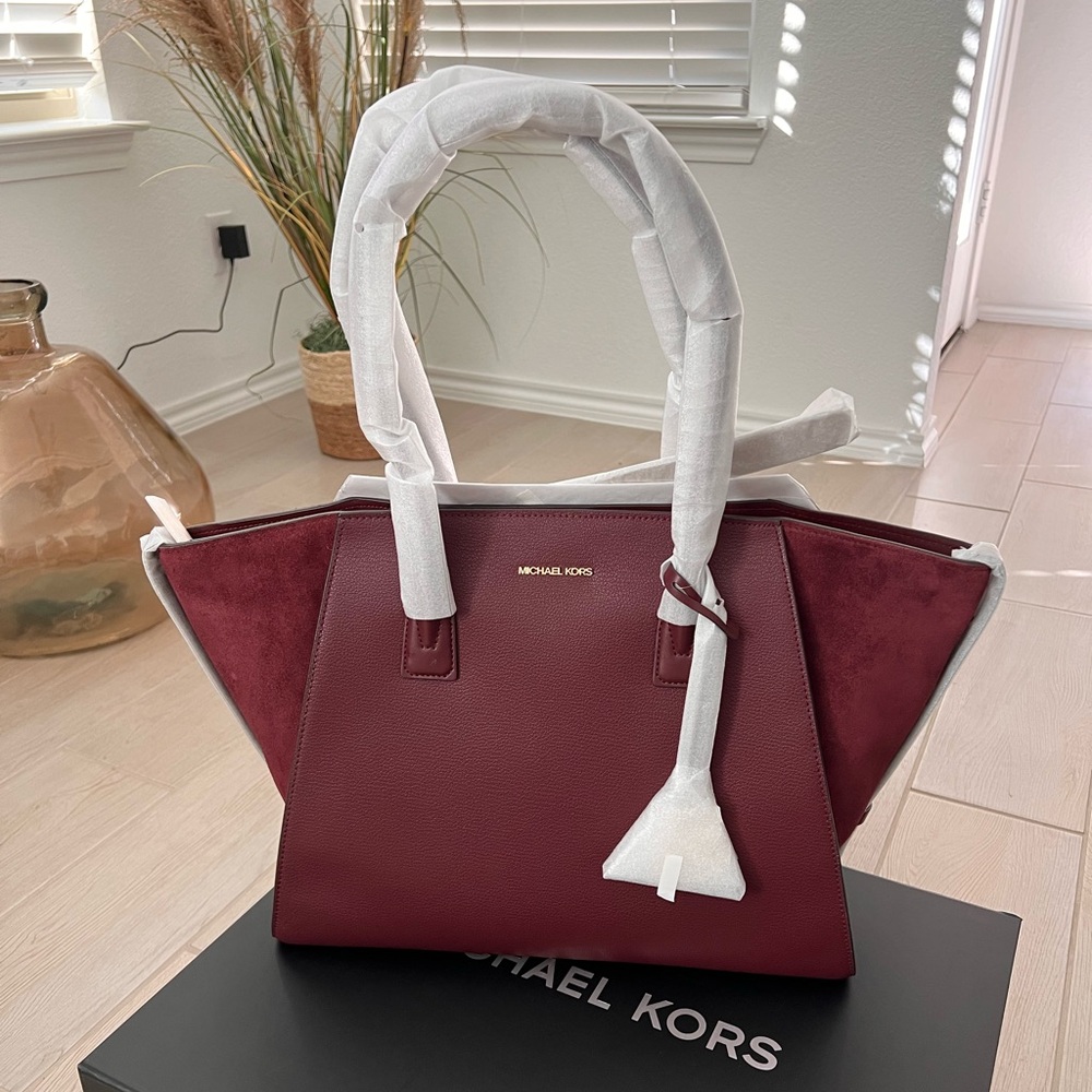 Michael Kors tote